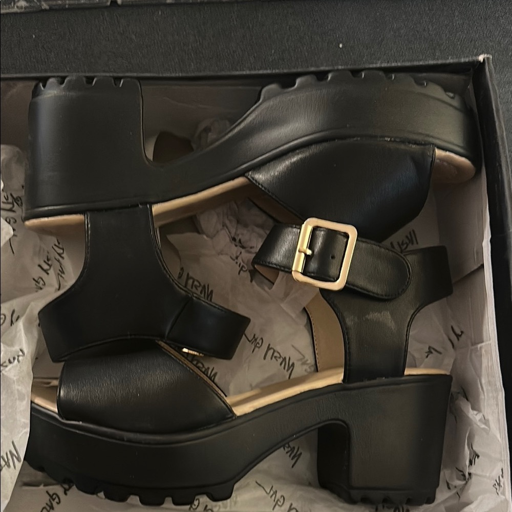 Nasty Gal Black Chunky Sandals with Platform